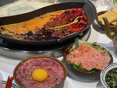-卤校长老火锅(杨家坪直营店)