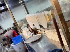 -裕新楼粉面馆·石磨手工粉(四方坪店)