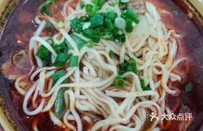 Braised Pork Rib Noodles (2 Liang)