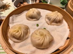 -桂满陇·蟹黄小笼汤包(环球港店)