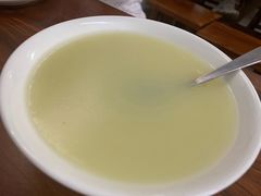 小米粥-宝瑞门钉肉饼店