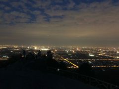 -鬼笑石后山停车场
