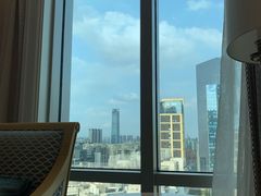 -广州富力丽思卡尔顿酒店