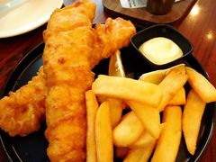 -Hooley's活利仕西餐厅(珠江新城店)