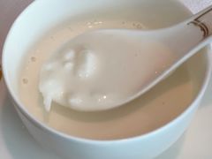 蛋白杏仁茶-唐阁(香港朗廷酒店)
