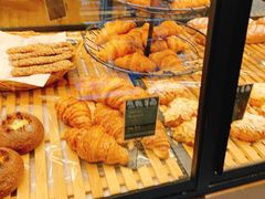 -Dough&Joe团憩(瑞虹天地月亮湾店)