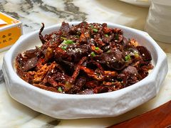 -蔼若春.传承三十年云南菜(金碧公园店)