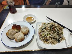 -舒蔡记生煎菜饭(云南中路店)