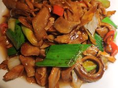 -谭家弄堂(亚欧商厦店)