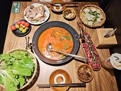 -贵厨酸汤牛肉(汇金星力城店)