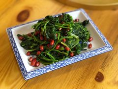果仁波菜-张记焖窑·十五年专注焖烤(雍和宫店)