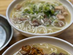 -文山荷鲜居(翠湖店)