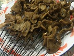 -老钟家烤羊排·敦伊阁清真餐厅胡羊焖饼