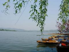 -苏堤停车场