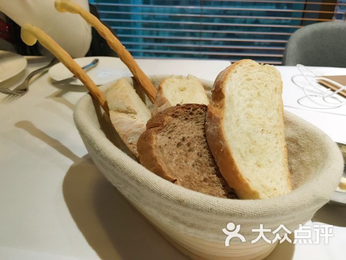 greywhale灰鲸餐厅(武汉国际广场店)图片 - 第1张