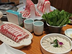 -额尔敦传统涮.冰煮羊火锅(乌兰察布体育场店)