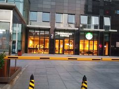 -星巴克(北京广渠门名敦道店)