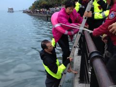 iphone_upload_pic-淡水老街