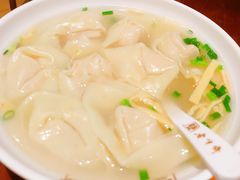 刀鱼馄饨-老半斋(福州路店)