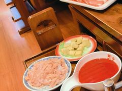 -沸炉重庆老火锅(军事博物馆店)