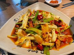 火爆黄喉-肖四女乐山跷脚牛肉(世博源店)