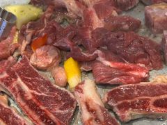 -哈哈碳都·牛肋条无限自助烤肉(台江万达店)