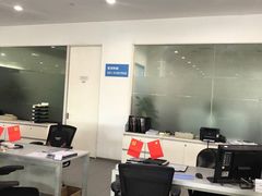 -上海宝宁宝马4S店