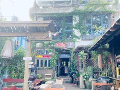-城墙外BAR