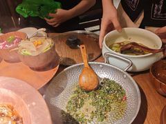 -吃饭皇帝大土家民族菜(荟聚店)