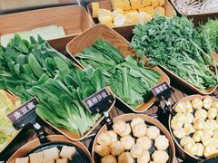 -牛YO寿喜烧·铁板烧和牛火锅自助(市府恒隆店)