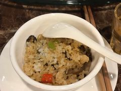 -菌海森林·非遗野生菌火锅(西山区滇池路摩根道店)