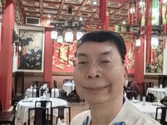-梅龙镇酒家(南京西路总店)