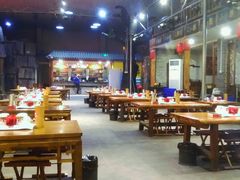 大堂-清真·老金烧烤·小龙虾(奥体中路店)