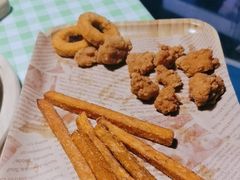 -哟吼艺术餐厅·亲子·生日宴