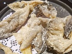 炸鱼皮-官也街澳门火锅(新源里店)