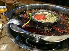 -憨石匠鲜菜土火锅(昆都店)