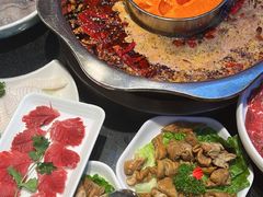 -一斗火锅·招财羊毛肚(泰吉滨江店)