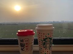 -星巴克(北京西站5号候车室)