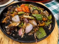 -豪园台山碳烧生蚝(蓬江江华店)
