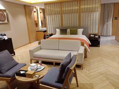 -大连金石滩绿发温泉假日酒店