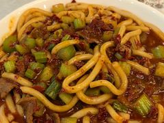 -汗腾格里·风味餐厅(新疆驻京办店)