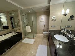 -上海明天广场JW万豪酒店