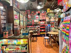 -席娜卡琳火车铁道夜市