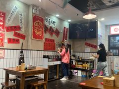 -黔有有贵州酸汤夺夺粉火锅(五味十字店)