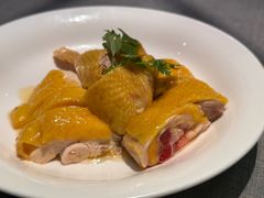 湛江白切鸡-粤盛海鲜平价店(洛溪食街店)