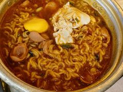 特辣辛拉面-釜山火炉·海鲜烤肉(紫藤路店)