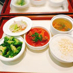 -乐茵敔山湾月子中心(独栋湖景店)