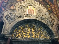 -滴血救世主教堂