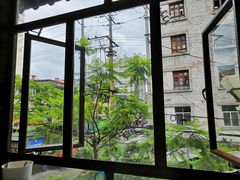 -霸王茶姬(南强街店)