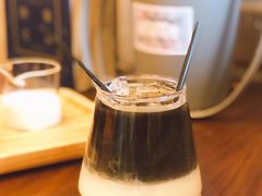 -ZING COFFEE 镜咖啡